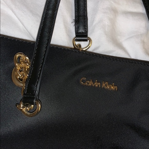 Calvin Klein Black Bag - Picture 3 of 4